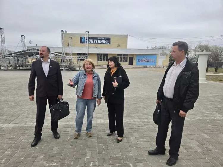 От медицины до благоустройства: выездная приемная Слуцкого работала на севере Приамурья