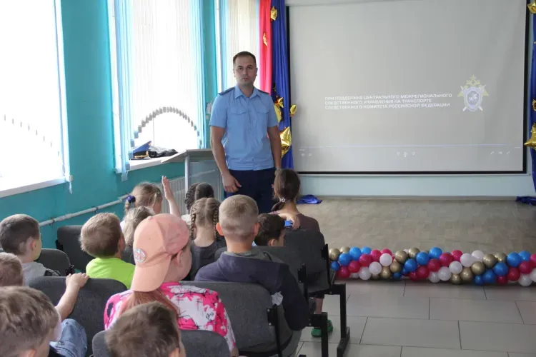 Цикл профилактических акций стартовал на ЗабЖД в дни школьных каникул