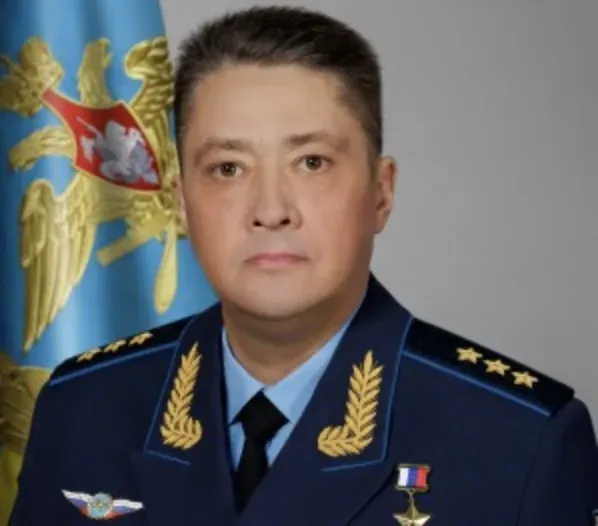 Воздушно-космические силы РФ возглавил генерал Александр Чайко