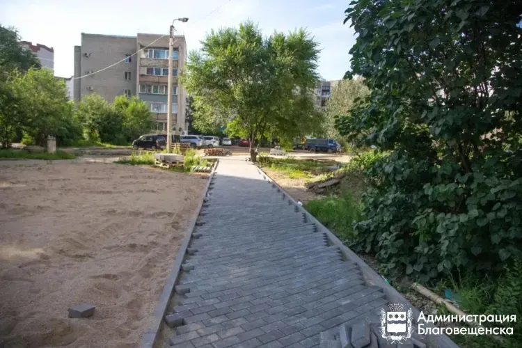 Дворы преобразят по федеральной программе в Приамурье
