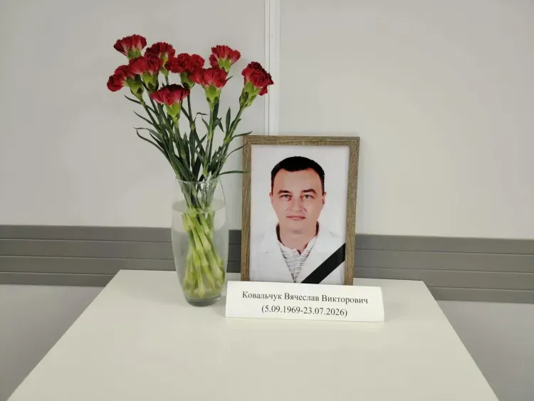 Ушел из жизни врач АОКБ, челюстно-лицевой хирург Вячеслав Ковальчук
