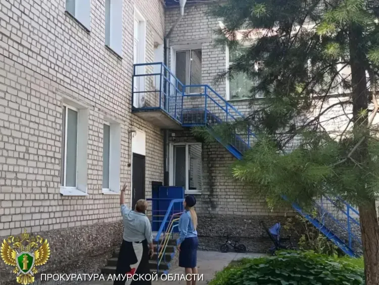 Мальчик выпал из окна детского сада: перед судом предстанет воспитательница