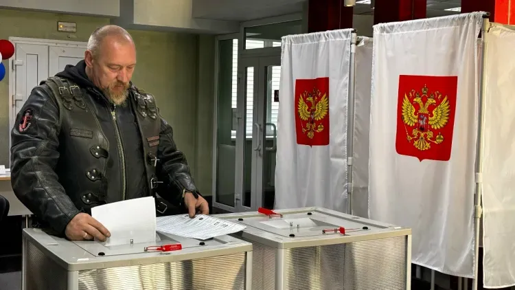 Байкеры из «Ночных волков» проголосовали в Благовещенске