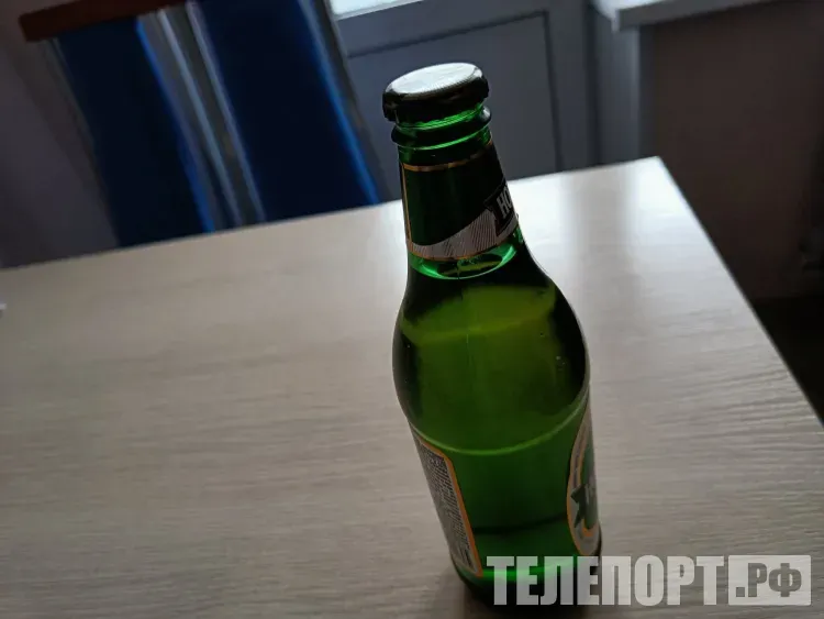 Житель Благовещенска вынес из магазина алкоголь, забыв рассчитаться из-за семейных проблем