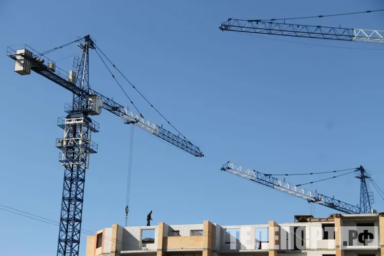 День крановщика (День машиниста крана) в России отмечается 4 июня