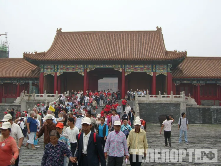 Поехать в Китай без виз россияне могут уже в июле