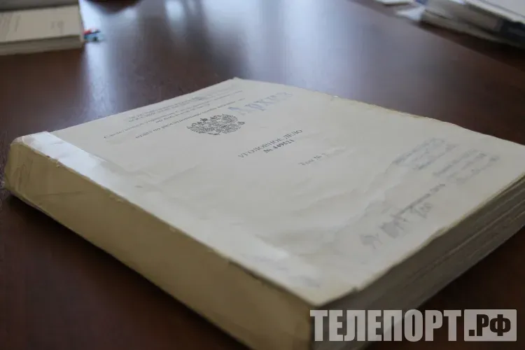 Житель амурского села фиктивно прописал знакомого в заброшенном общежитии