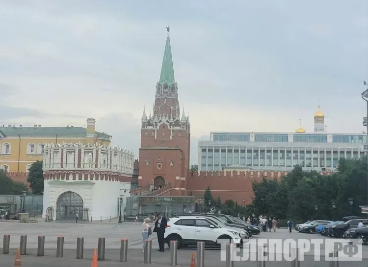 Подписи в поддержку действующего президента передала Амурская область