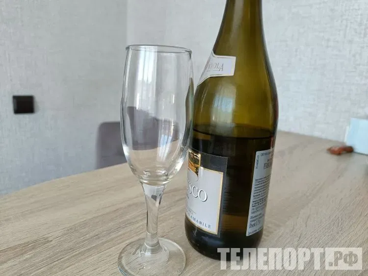 Стоимость ванны из шампанского к 8 Марта посчитали в Амурской области 