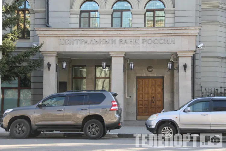 На банки стали чаще жаловаться жители Амурской области