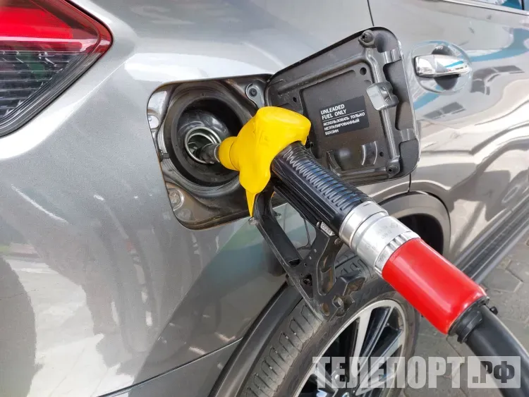 Бензин подорожал: на сколько выросли цены в России