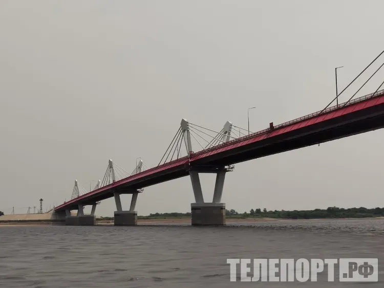 Первые посылки интернет-торговли отправили по маршруту, охватившему Харбин, Хэйхэ, Приамурье и Москву