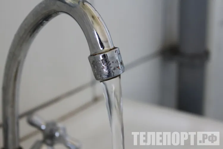 Без воды остались дома в Благовещенском округе, замерз трубопровод