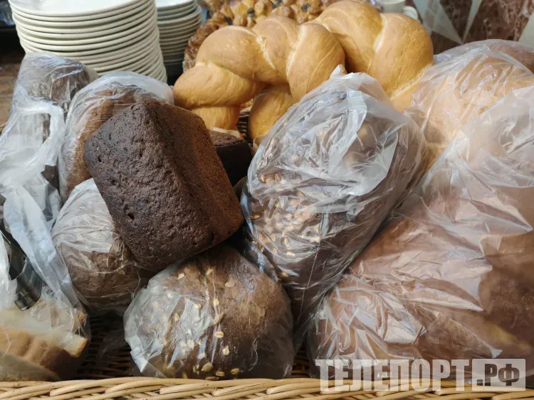 Цены на хлеб проверят в Амурской области