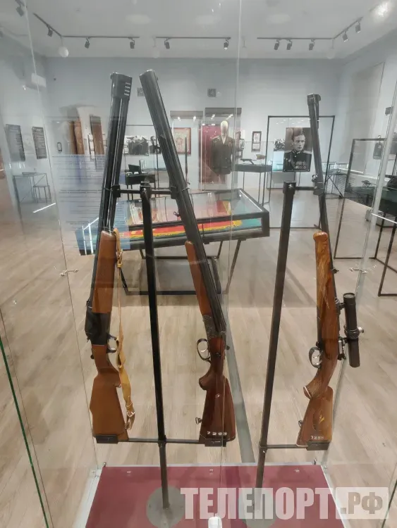 В ДНР праздник объединил девочек-стрелков и женщин-снайперов