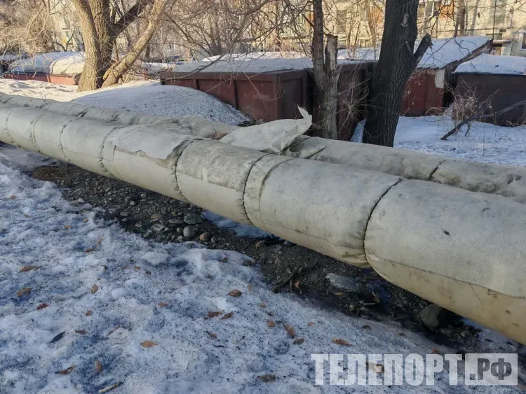 В микрорайоне Благовещенска заменят трубы, проложенные 35 лет назад