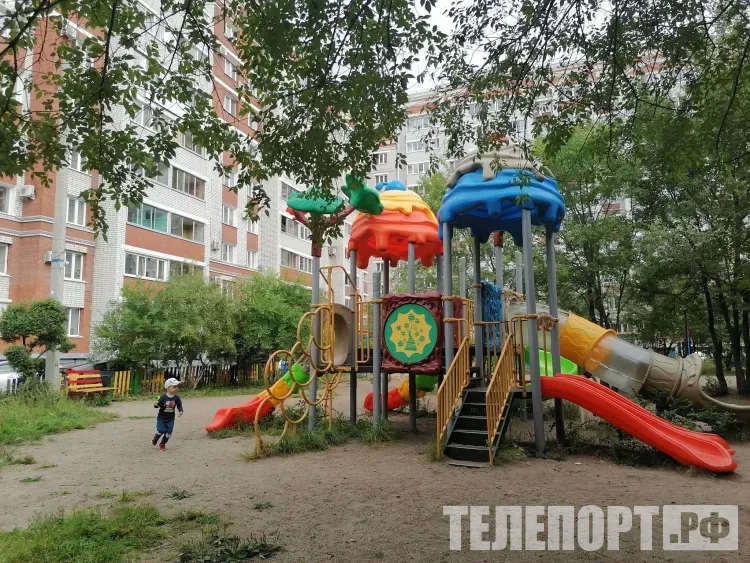 Глава Благовещенского округа высказался по проблеме детской площадки в селе Чигири