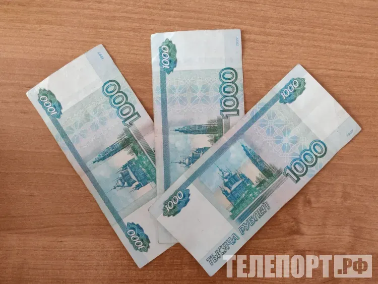  Штраф выплатит амурчанка, совравшая о трупе в подъезде