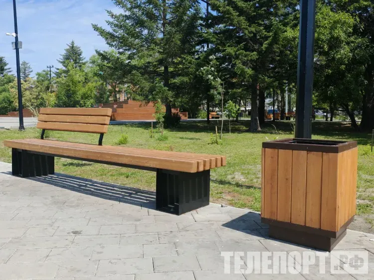 Скамейки и урны Благовещенска массово обновят к летнему сезону 