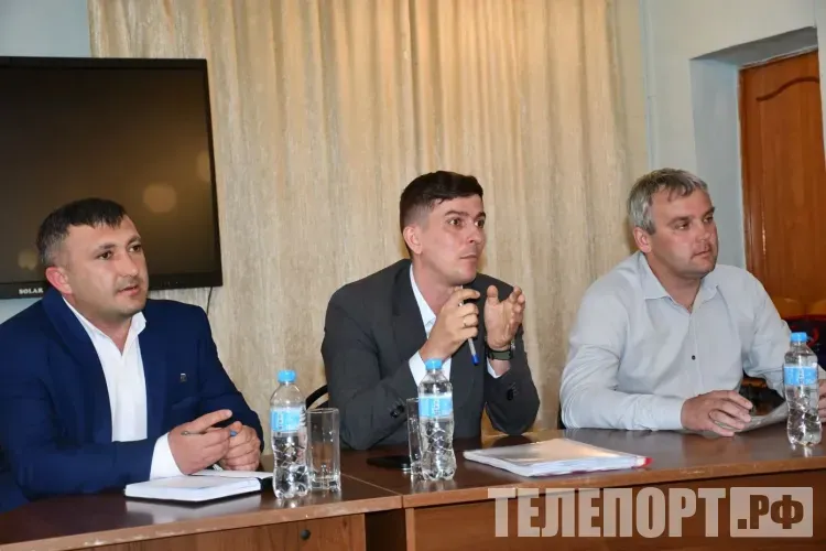 Обновят детскую площадку в Волкове и контейнерные – в Грибском: благоустройство Благовещенского округа продолжается