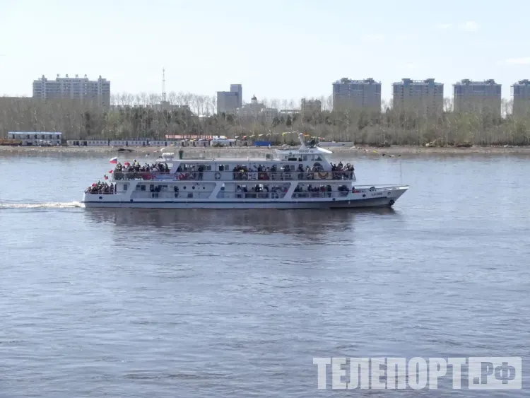 В интернете открыта продажа билетов на теплоход в Хэйхэ на все даты