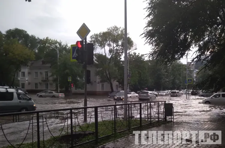 Мощный тайфун "Бави" из Китая обрушится на Дальний Восток