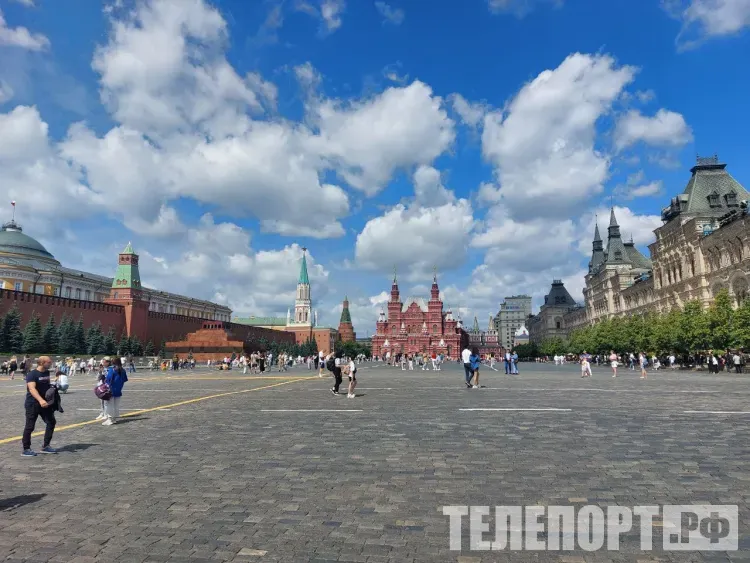 Сильная жара накроет Москву