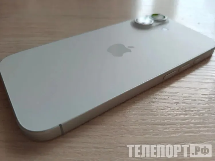 ФАС возбудила дело в отношении Apple из-за "Макса" и RuStore: что будет с iPhone