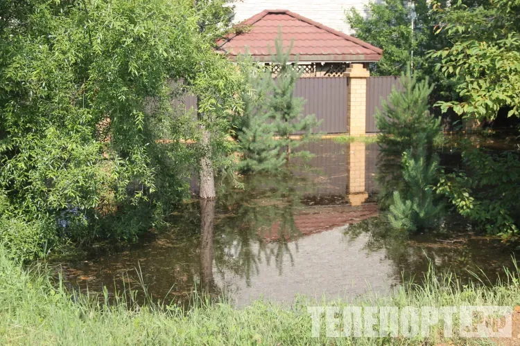 Возможно подтопление огородов: речная вода может навредить жителям севера